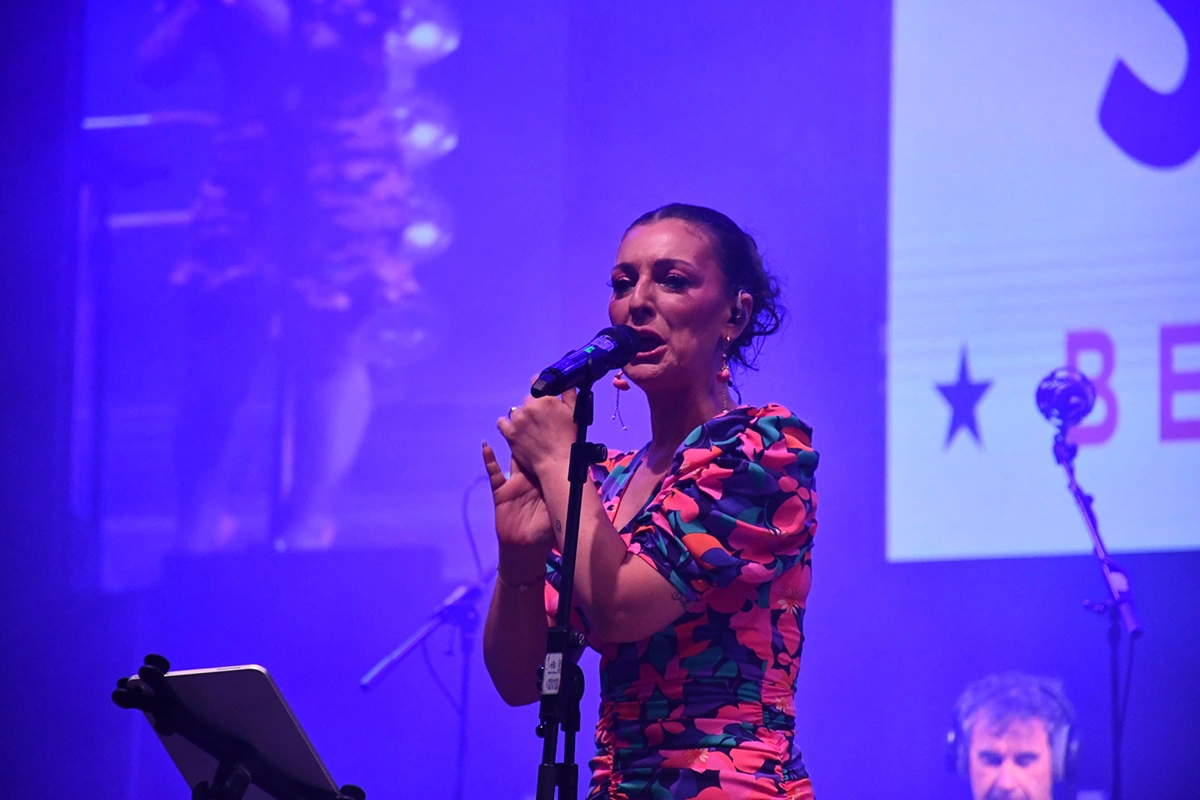 La Banda Sabinera interpreta canciones de Joaquín Sabina en San Roque